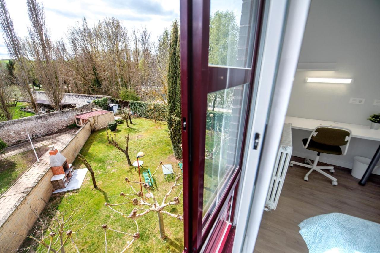 Residencia Hospital Del Rey Vandrehjem Burgo Eksteriør billede